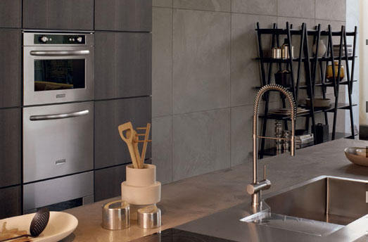 THE INNOVATIVE CHEF TOUCH