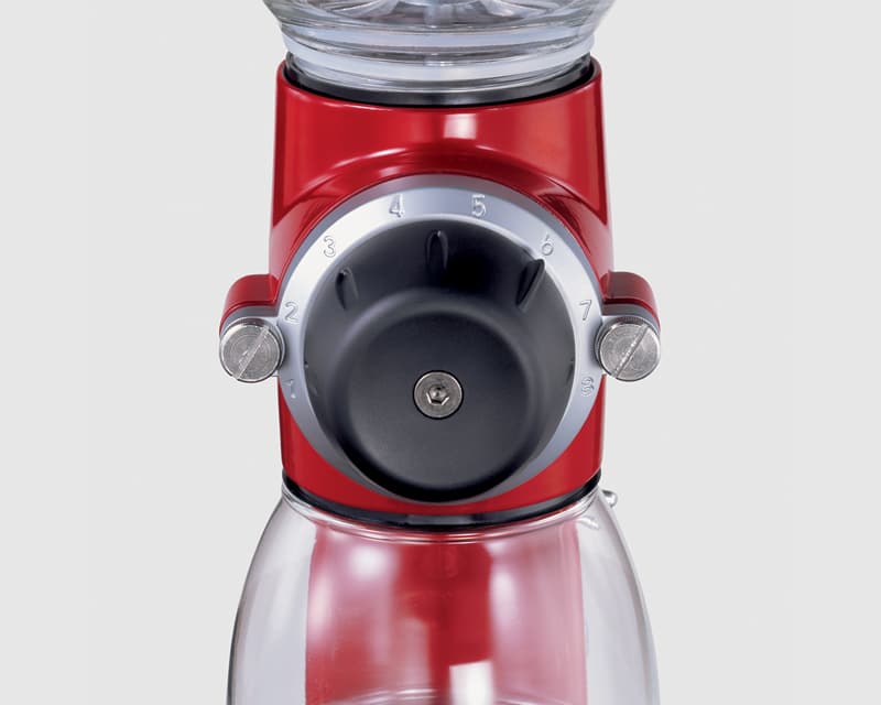 https://www.kitchenaid-mea.com/var/sandwatch/storage/images/product-detail-page-modules/artisan-burr-grinder-5kcg0702/columns-3/left/4629518-1-eng-GB/left.jpg