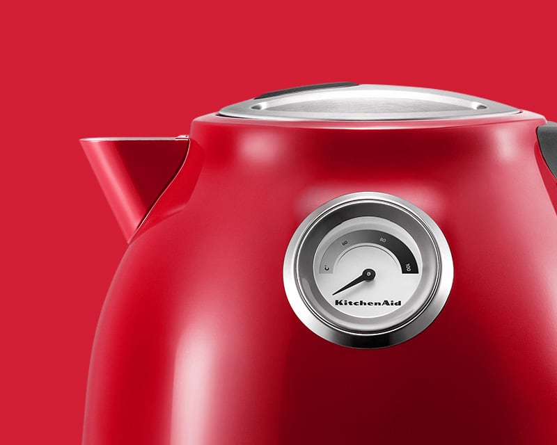 https://www.kitchenaid-mea.com/var/sandwatch/storage/images/product-detail-page-modules/kitchenaid-artisan-1-5l-kettle-5kek1522/columns-2/right/4635036-1-eng-GB/right.jpg