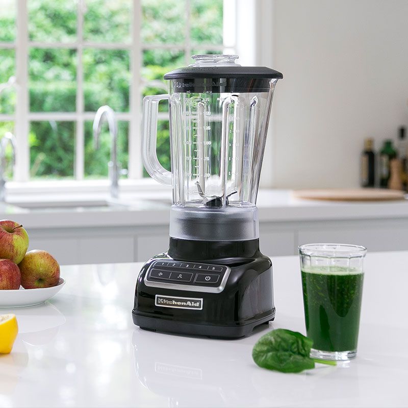 https://www.kitchenaid-mea.com/var/sandwatch/storage/images/product-detail-page-modules/kitchenaid-diamond-blender-5ksb1585/smoothies-soups-sauces-and-baby-food-let-your-creativity-run-wild/4650365-1-eng-GB/Smoothies-soups-sauces-and-baby-food-let-your-creativity-run-wild.jpg